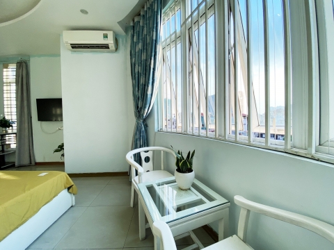 Căn chung cư tại phố Đặng Thùy Trâm – Cầu Giấy cho thuê