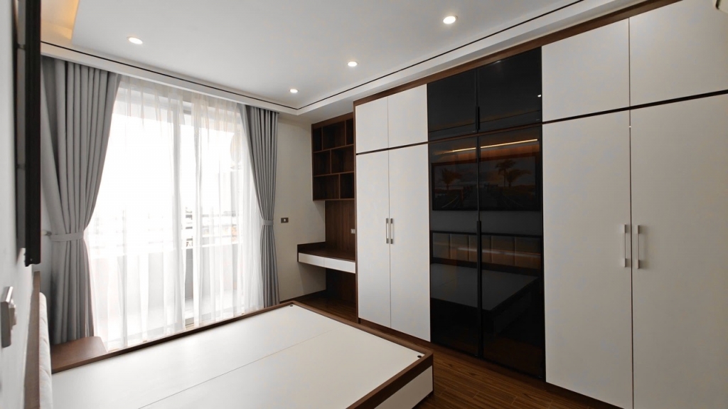 CHÍNH CHỦ CẦN BÁN gấp căn hộ chung cư 112 m2,3 PN tòa JSC ngõ 164 Khuất Duy Tiến- Nguyễn Tuân,