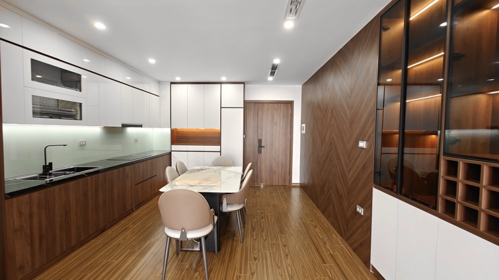 CHÍNH CHỦ CẦN BÁN gấp căn hộ chung cư 112 m2,3 PN tòa JSC ngõ 164 Khuất Duy Tiến- Nguyễn Tuân,