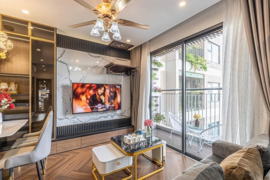 Cần tiền bán gấp căn hộ cao cấp 3PN diện tích 115,5m2 giá 6,x tỷ