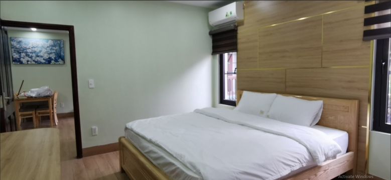 Cho thuê Căn hộ dịch vụ 1N, 1K tại Phố Vạn Phúc, Kim Mã. Nhà mới siêu thoáng. Chỉ 9.5tr