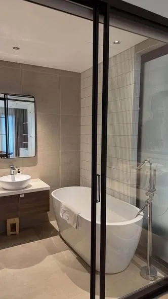 Khai trương căn hộ 1 phòng ngủ cao cấp - ngay nhà thờ tân định