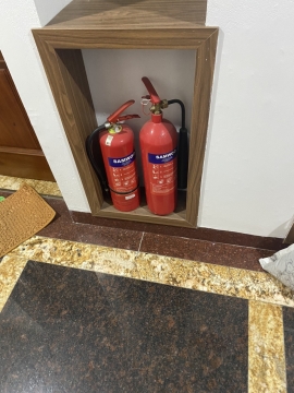 Cho thuê căn hộ Phố Trích Sài, Tây Hồ, tầng cao view thoáng 1 phút đi bộ tới hồ, gần phố đi bộ. Chỉ 6tr
